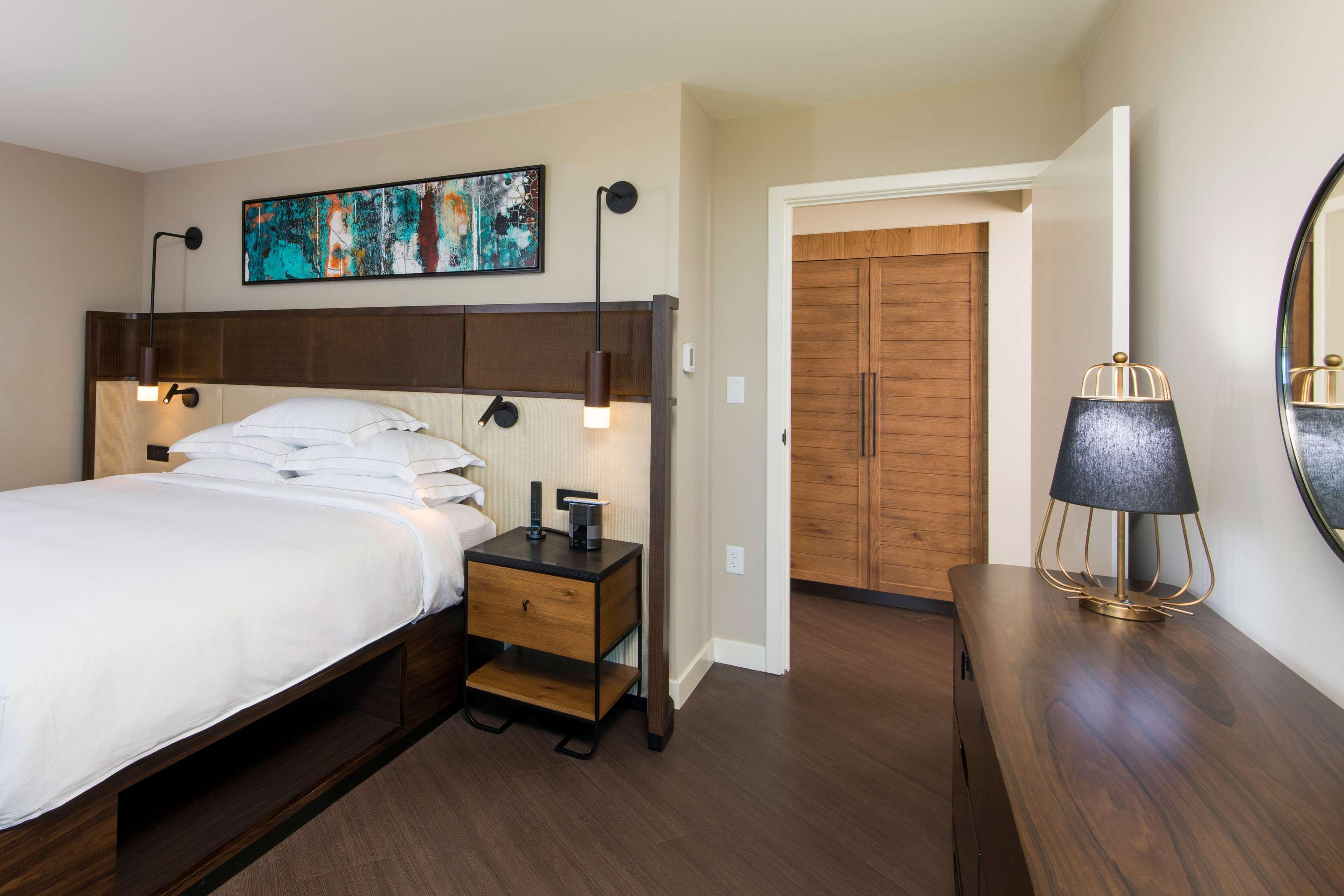 Resort Hilton Grand Vacations Club Ocean Tower Village 3*